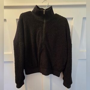 Fabletics Sherpa Half Zip Pullover Black Medium